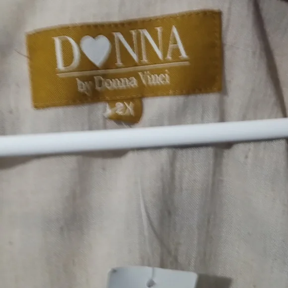 Elegant Beige and Brown Women's Tunic - Picture 2 of 5